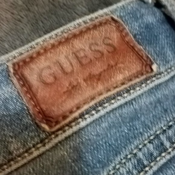 Guess, Capri Jeans, 26 - Picture 6 of 9